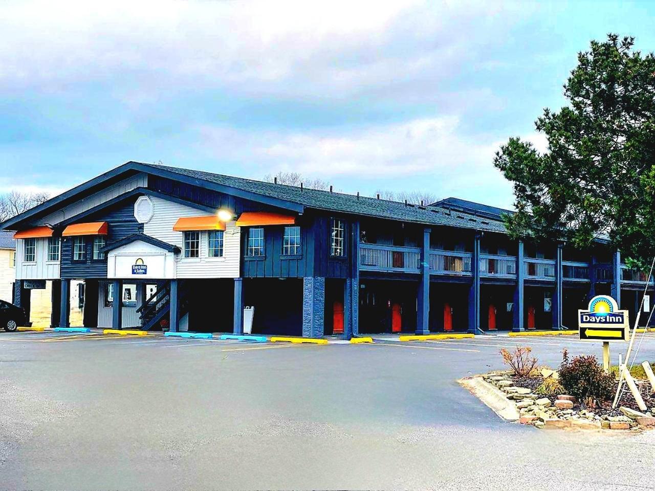 Days Inn And Suites By Wyndham Port Huron Exterior foto